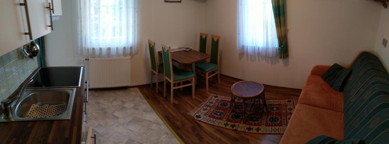 Haus Kiko Apartment *